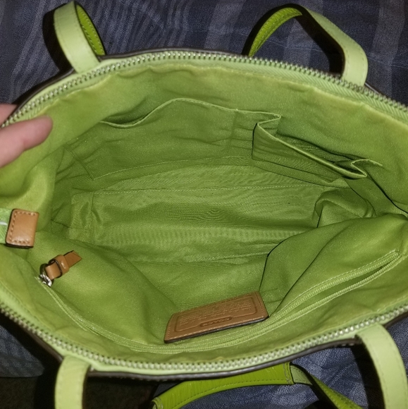 Coach Lime Green Shoulder Bag - Picture 2 of 4